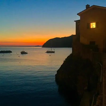 Dai Fiorentini - In *