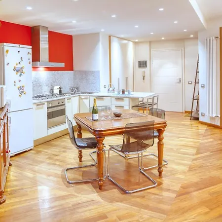 公寓 Dai Fiorentini - In 莱万托